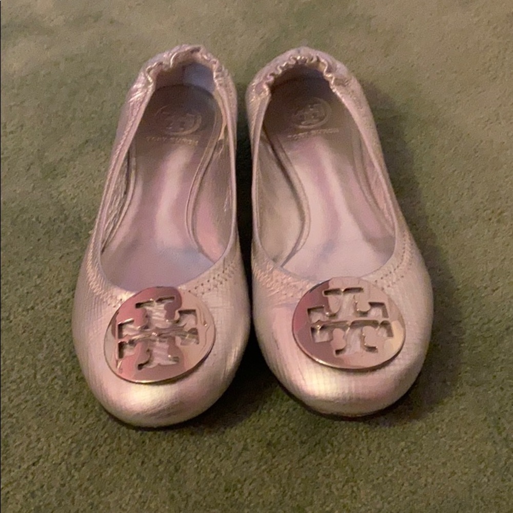 Tory Burch Silver big kids size 3!